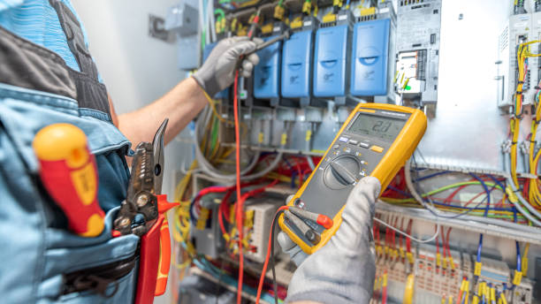 Best Local Electrician Companies  in Southworth, WA